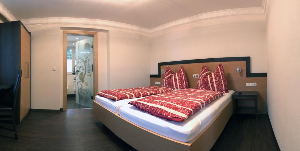 Apartment Mozart Mayrhofen Quarto foto
